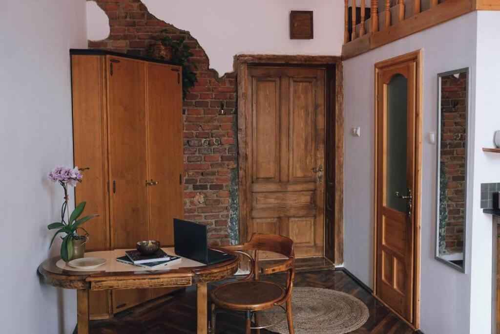 Apartment Vista In The Heart Of The Old Center